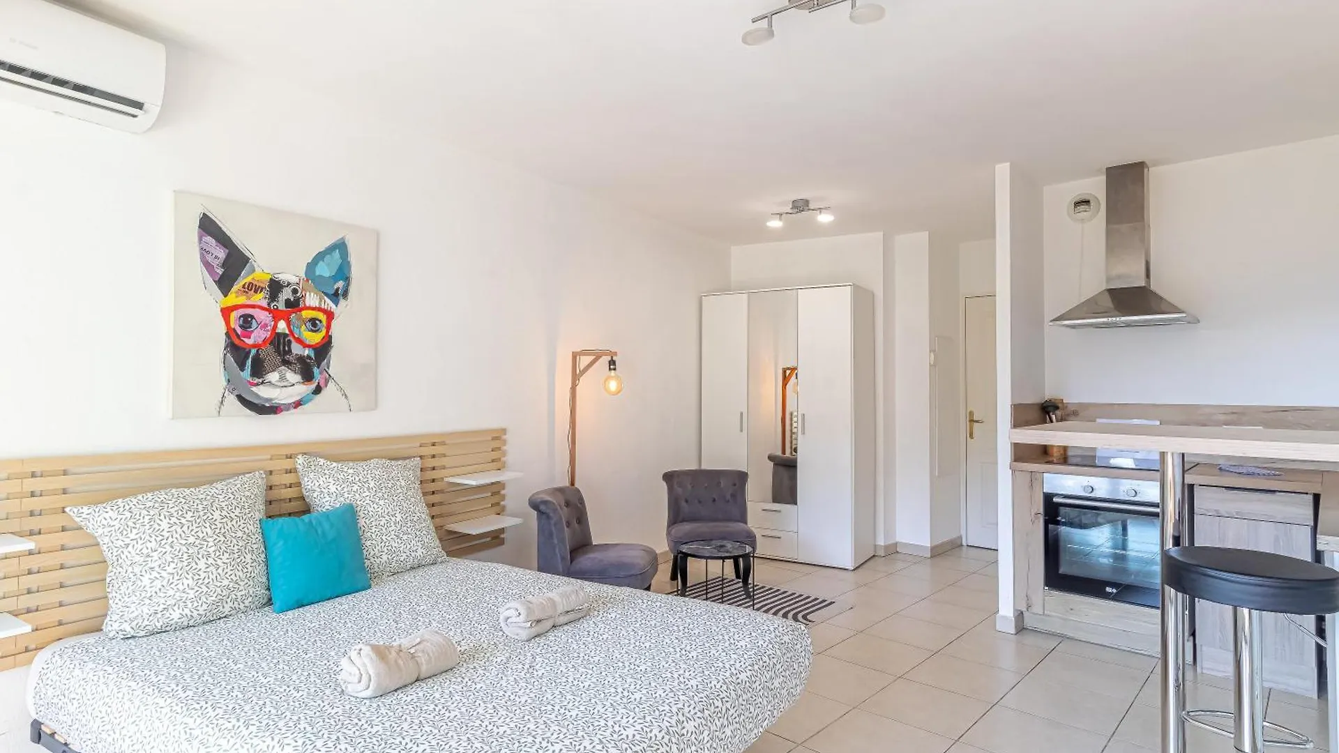 Peaceful Studio Swimming Pool Near Menton 罗克布吕讷-卡普马丹 度假居